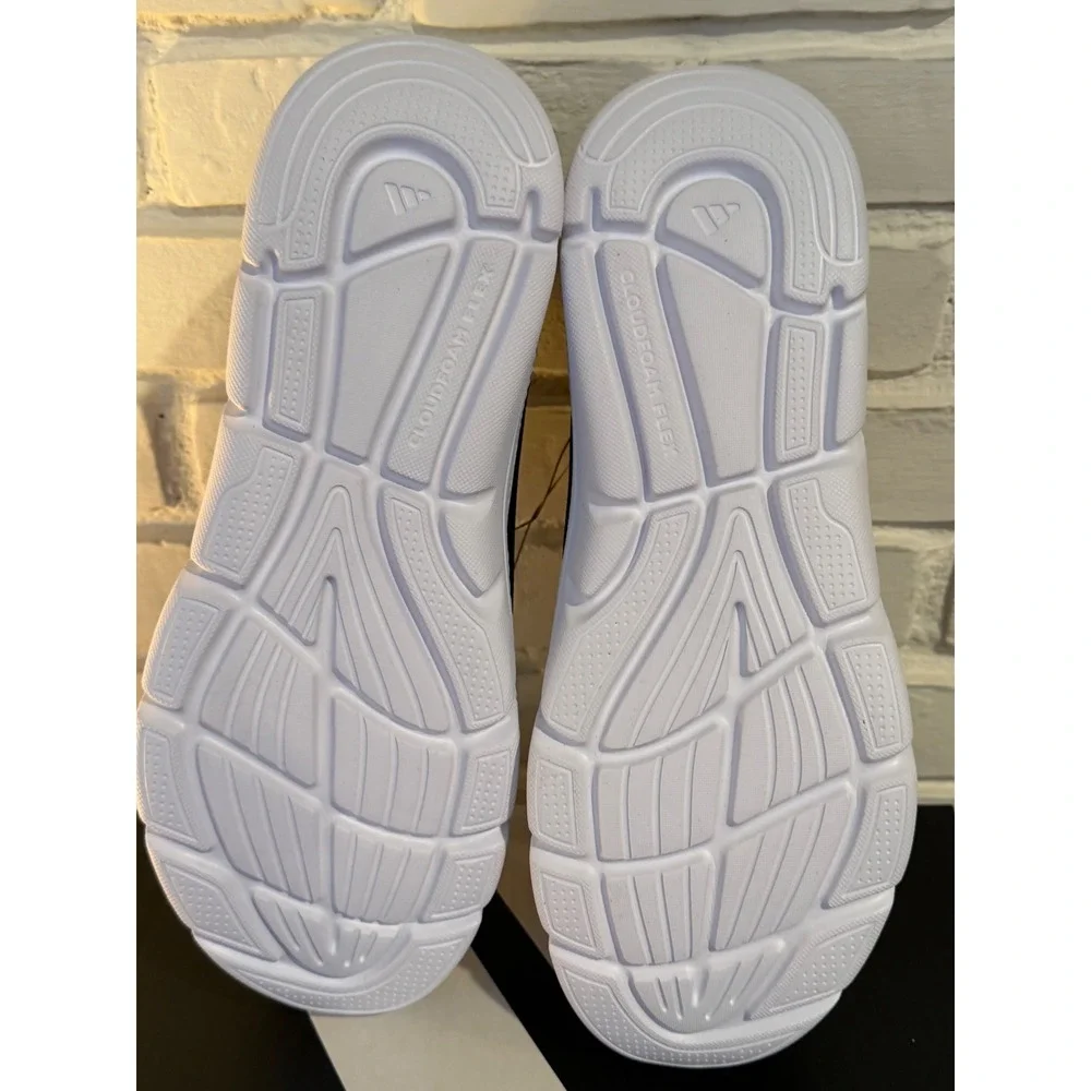 NWT Adidas Cloudfoam Flex Laces Mens 12 Fit Black White Sneakers HQ4854 Classic